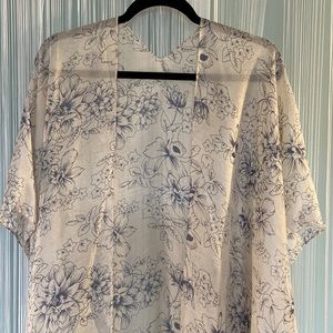 Ivory and Navy Floral Print Kimono with Pearls